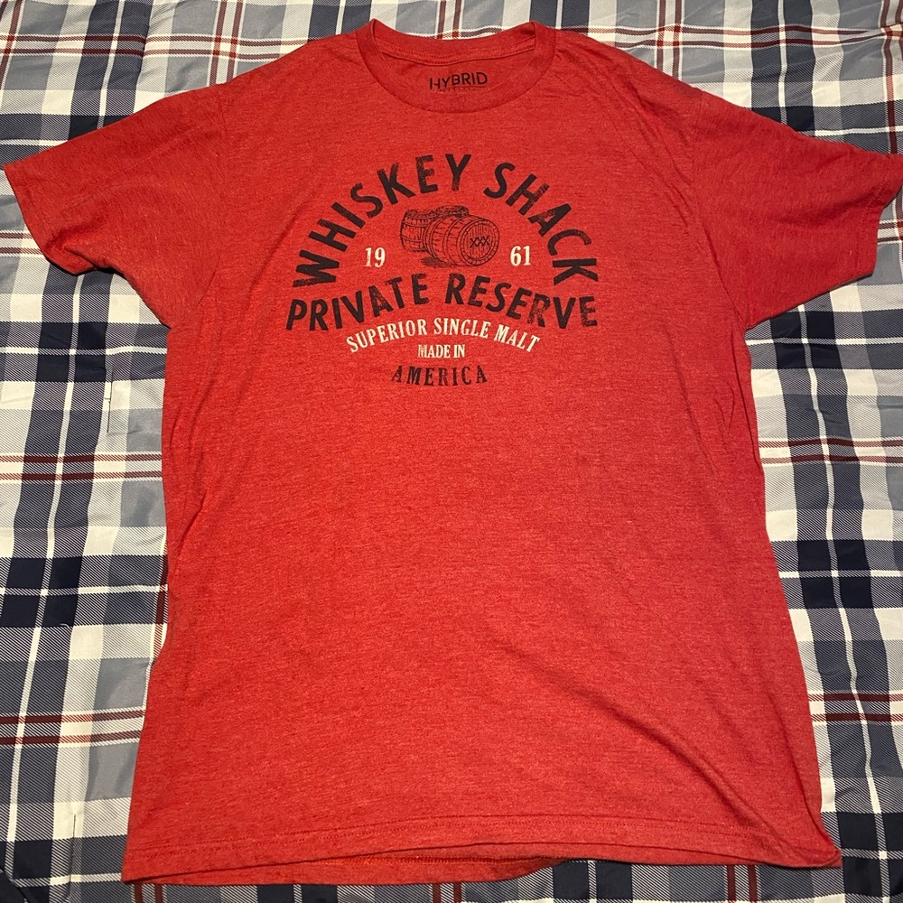 Hybrid & Company Red Short Sleeve Tee